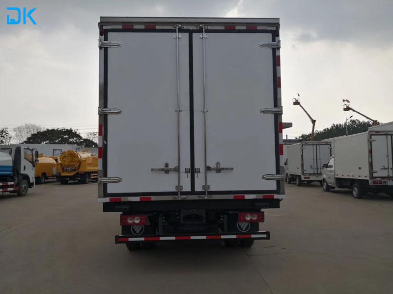 6m Refrigerator Truck 7