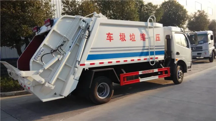 3 .2 cubic meter garbage compactor truck